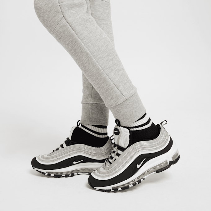 Nike Sportswear Tech Fleece Jogger grau 41647 5