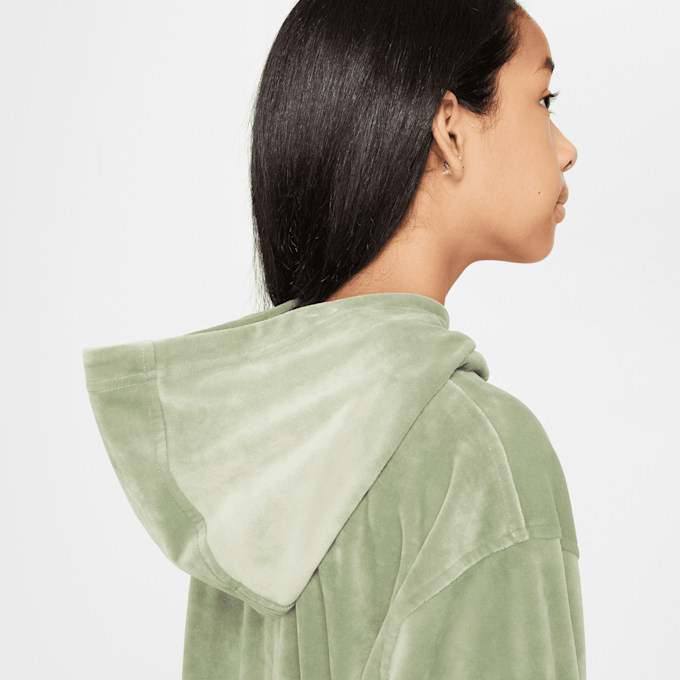 Nike JUNIOR G NSW PO HDY COZY oil green/jade horizon verde 45700 4