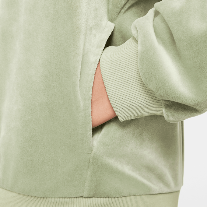 Nike JUNIOR G NSW PO HDY COZY oil green/jade horizon zelena 45700 5