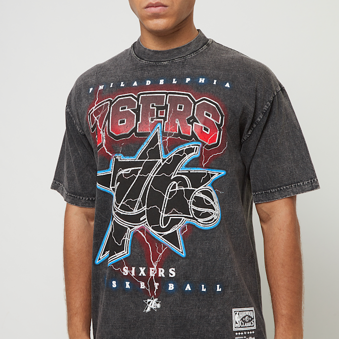 Mitchell & Ness NBA Oversized Graphic Tee Philadelphia 76ers gris 40233 3