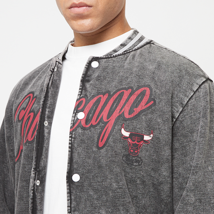 Mitchell & Ness NBA Oversized Varsity Jacket Chicago Bulls cinzento 40235 3