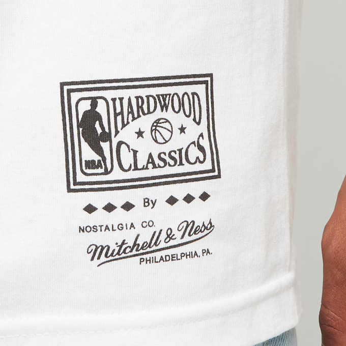 Mitchell & Ness NBA Destination Leisure Shortsleeve Graphic Tee LA Lakers weiß 40237 4