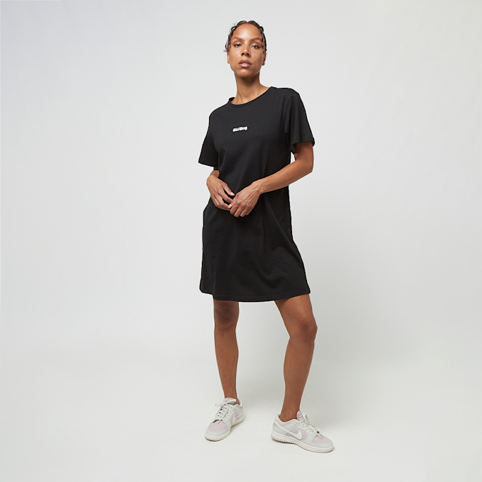 Miss Tee Girl Gang Tee Dress preto 40652 5