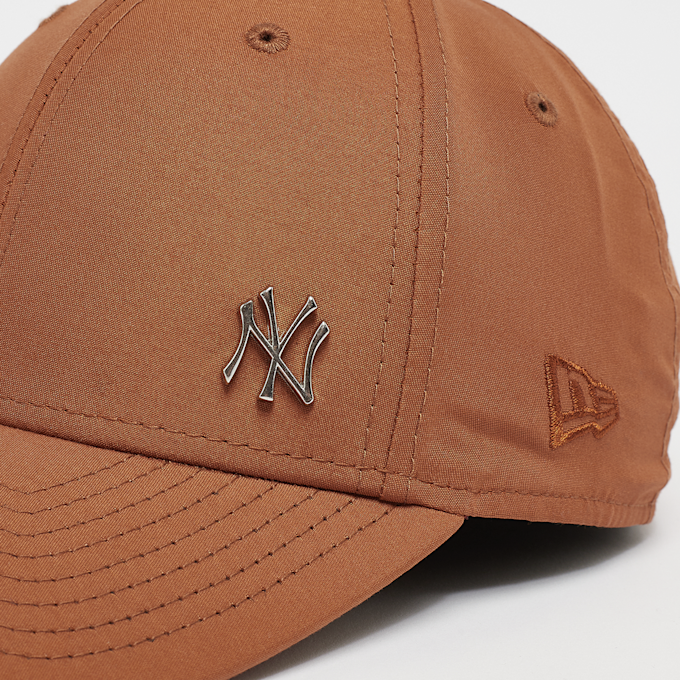 New Era 9Forty Flawless MLB New York Yankees dkg marrón 41499 4