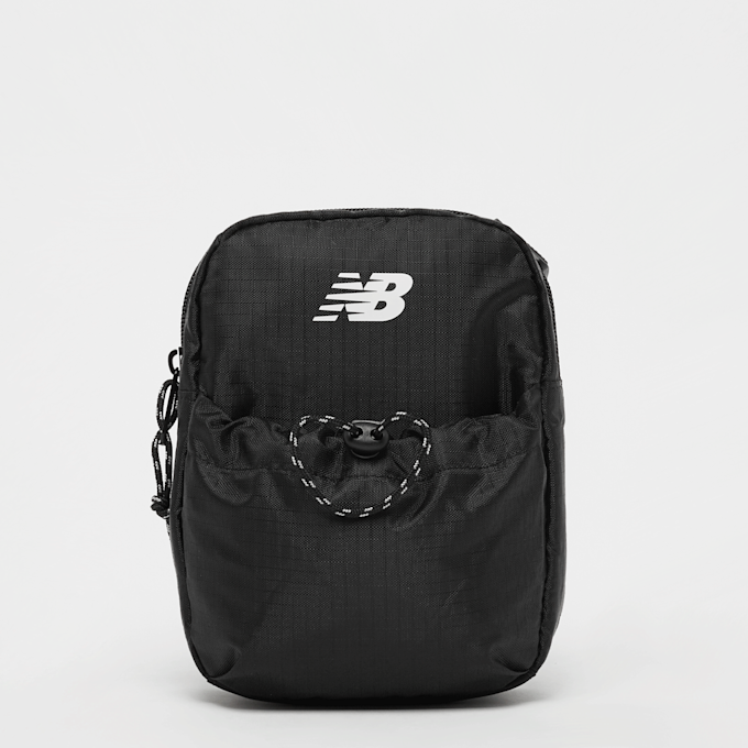 New Balance Essential Sling Bag negro 42033 1