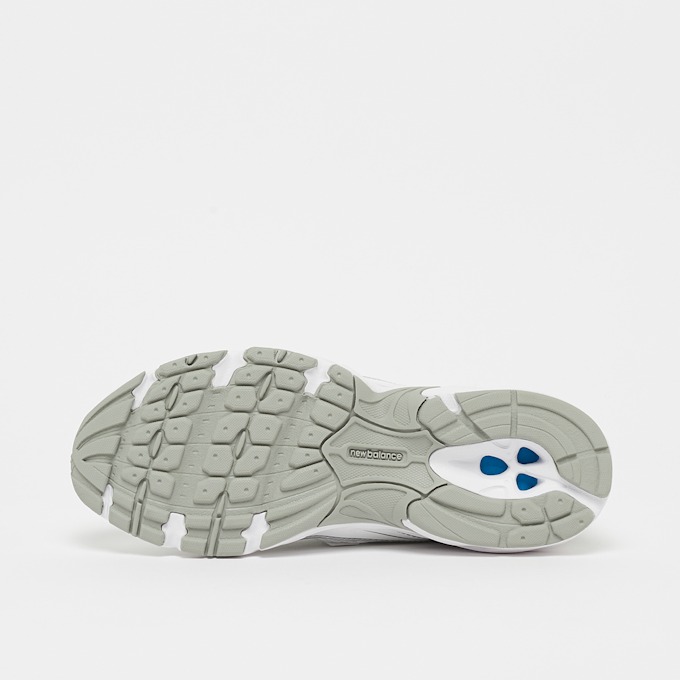 New Balance 740 grey bijela 42102 4