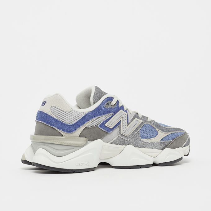 New Balance 9060 grijs 42109 3