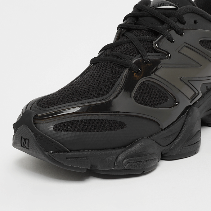New Balance 9060 negro 42119 7