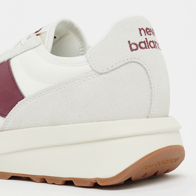 New Balance 370 bege 42126 7