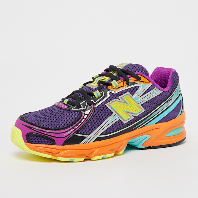 New Balance 740 lila 42277 2