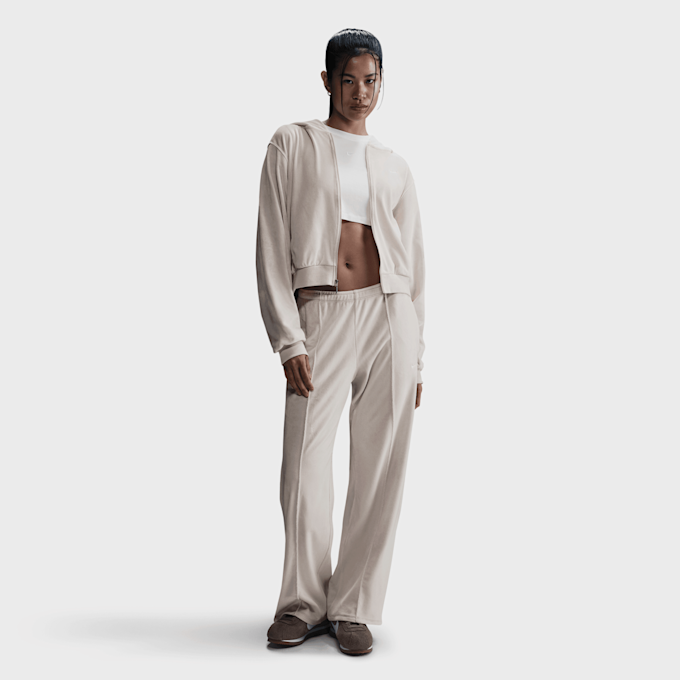 Nike Sportswear Chill Knit Full-Zip Hoodie beige 42246 4