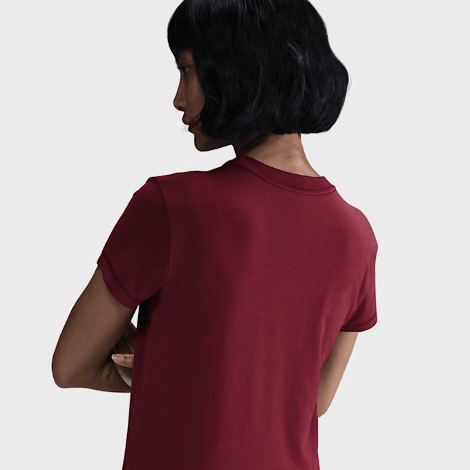 Nike   Sportswear Chill Knit Slim Cropped T-Shirt rojo 42249 2