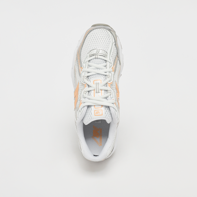 New Balance 740 srebrna 42234 5