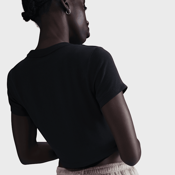 Nike Sportswear Chill Knit Crop Top negro 42282 2