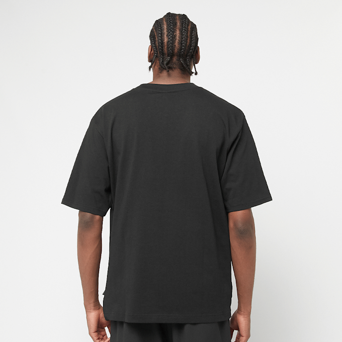 New Balance Hoops Graphic T-Shirt schwarz 42272 2