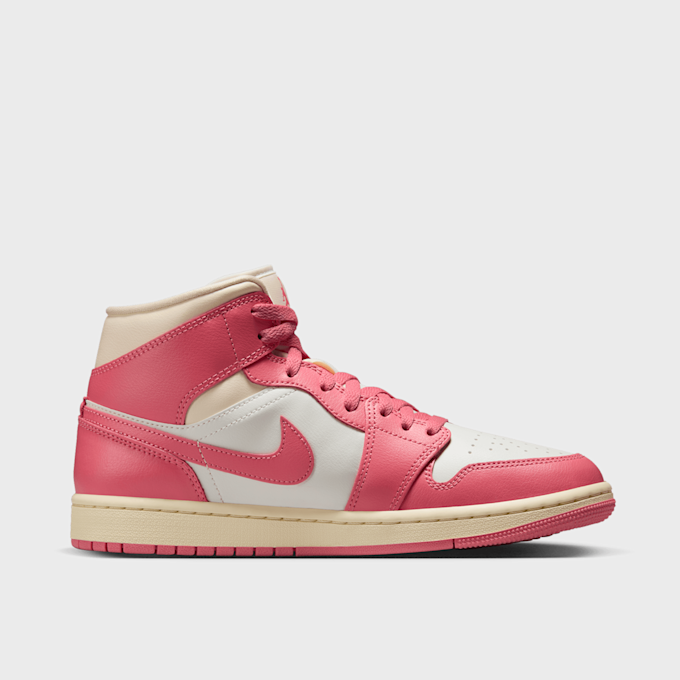 Jordan WMNS Air Jordan 1 Mid różowy 42348 2