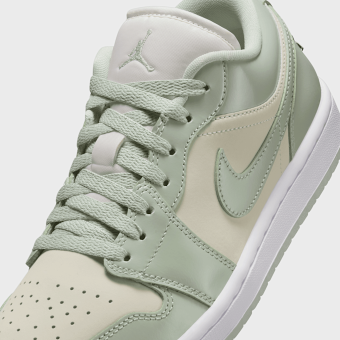 Jordan Air Jordan 1 Low SE zelena 42352 7