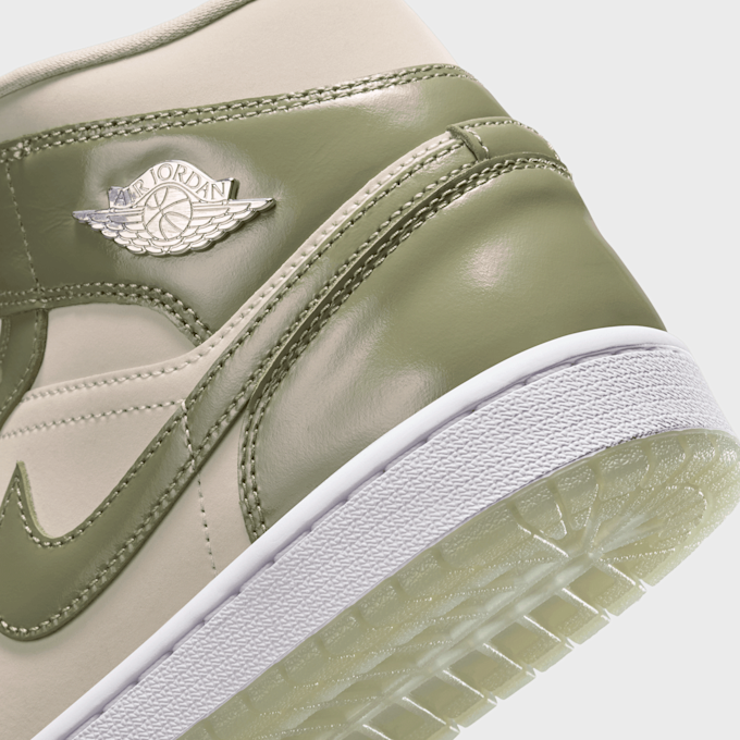 Jordan Air Jordan 1 Mid SE zielony 42354 8