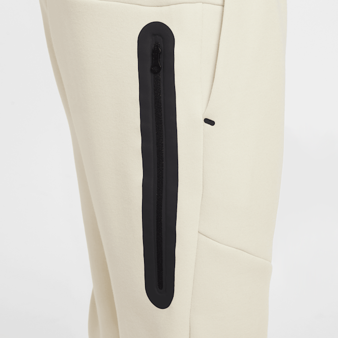 Nike Sportswear Tech Fleece Jogger beige 42368 5