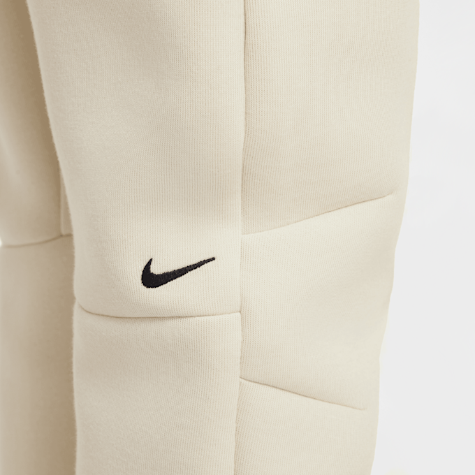Nike Sportswear Tech Fleece Jogger beż 42368 7