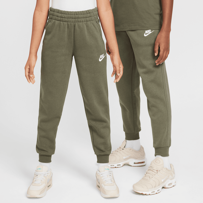 Nike Sportswear Club Fleece Jogger vert 42395 1