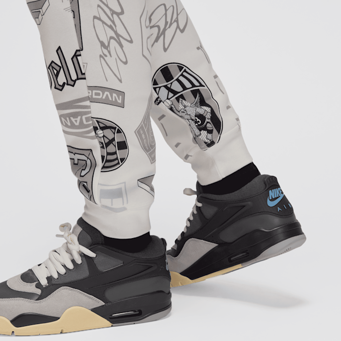Jordan Essentials All Over Print Fleece Pants beż 42407 5