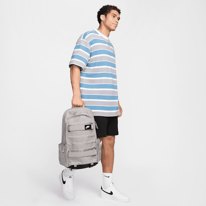 Nike Sportswear RPM szary 42410 9