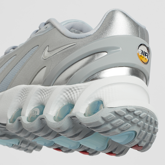 Nike Air Max Dn8 (GS) zilver 42492 7