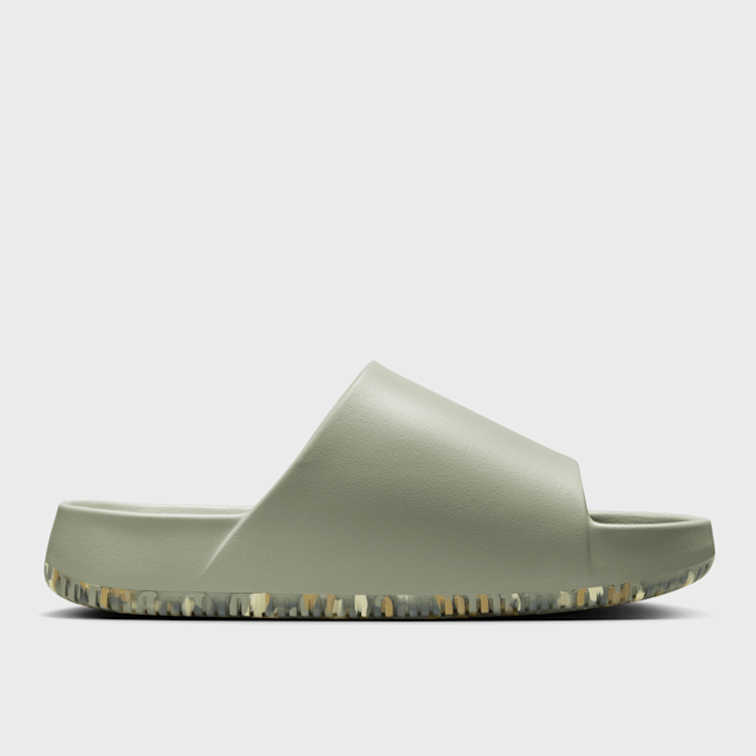 Nike Calm Slide grün 42520 2