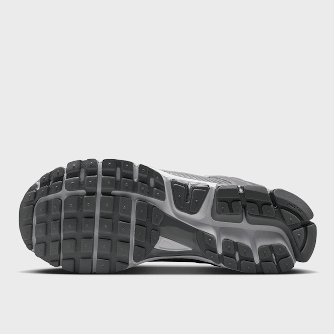 Nike   Zoom Vomero 5 szary 42604 3