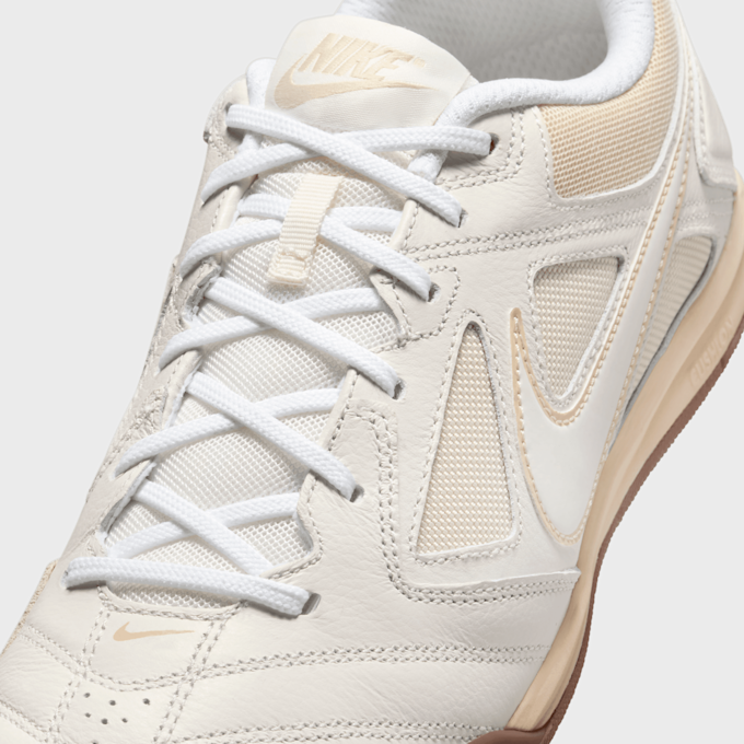 Nike Gato beige 42626 7