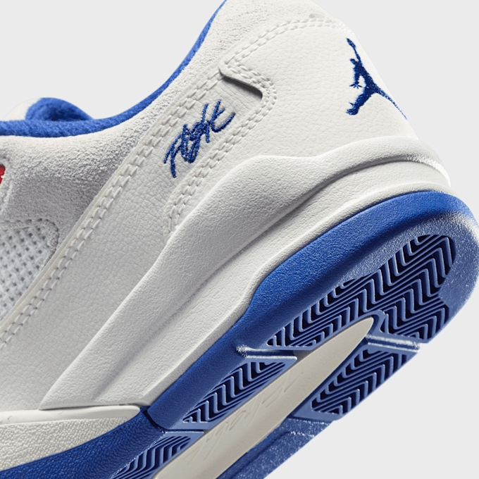 Jordan Flight Court (GS) gris 42637 8