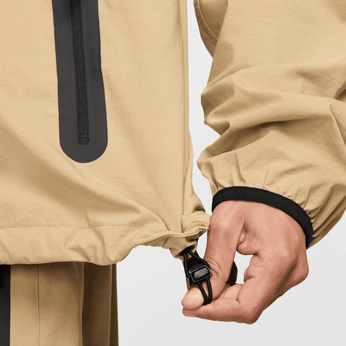 Nike Tech Woven Windrunner Full-Zip Jacket beż 42645 6