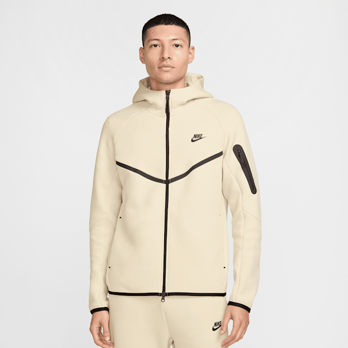 Nike Tech Fleece Full-Zip Windrunner bež 42661 1