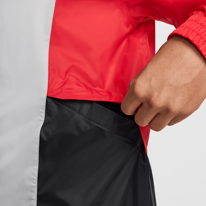 Nike Club Woven Track Suit rouge 42674 5