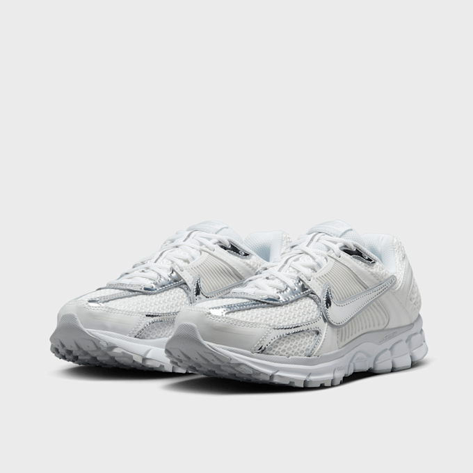 Nike   WMNS Zoom Vomero 5 branco 42697 4