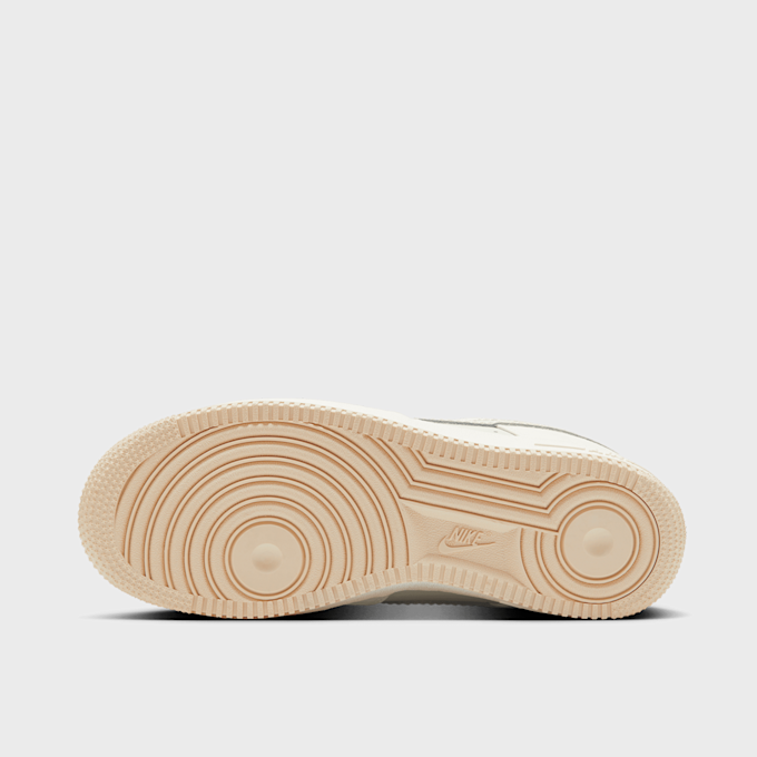 Nike   WMNS Air Force 1 07 beż 42715 3