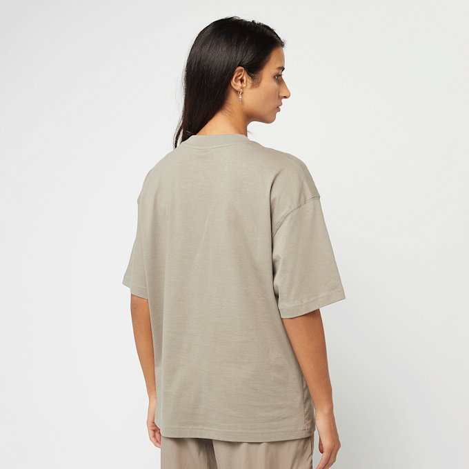New Balance Linear Graphic Oversized T-Shirt grau 42725 2