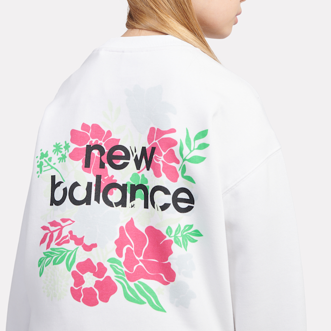 New Balance Stacked Floral Back Graphic French Terry Crew bianco 45244 4