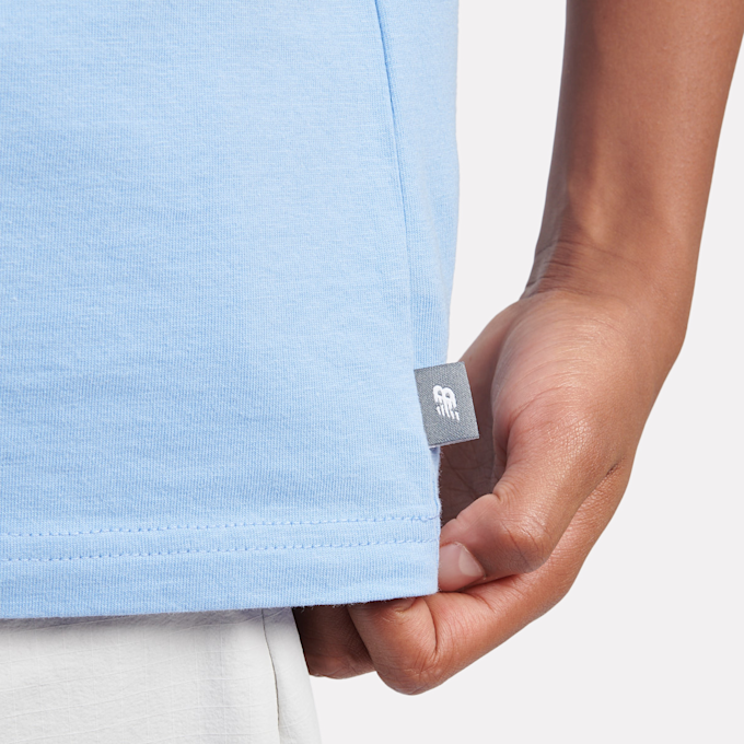 New Balance Linear Athletics Graphic Tee bleu 45405 4