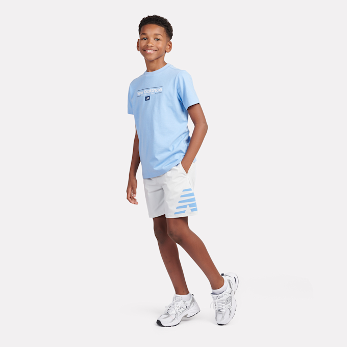 New Balance Linear Athletics Graphic Tee bleu 45405 5