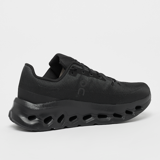On Cloudtilt preto 42785 3