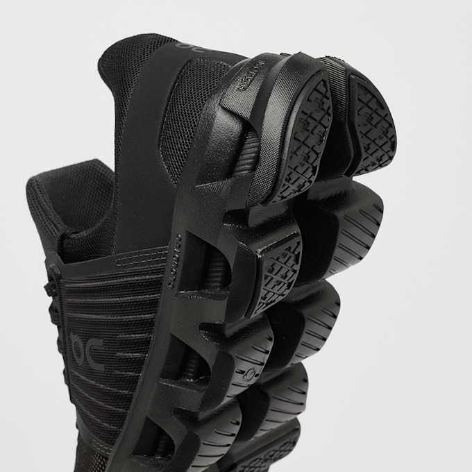 On Cloudswift 4 AD noir 42804 7