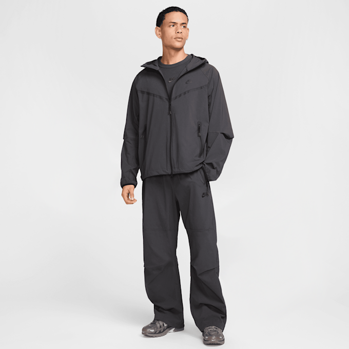 Nike Tech Woven Full-Zip Windrunner Jacket siva 42875 8