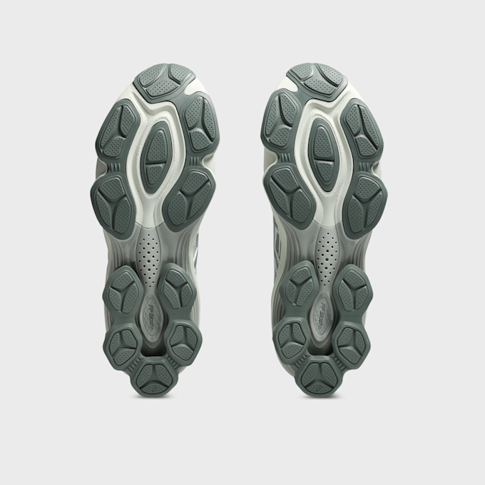 ASICS SportStyle Gel Kinetic Fluent gris 43019 7