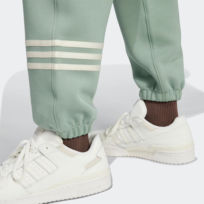 adidas Originals Spodnie Neuclassics zielony 43035 4