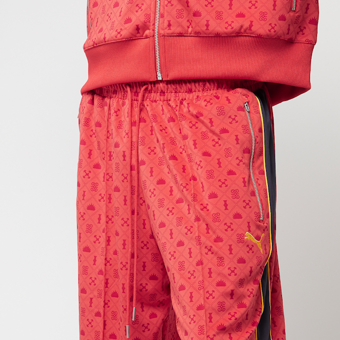 PUMA T7 Road To Unity All Over Print Relaxed Straight Tracküants DK rouge 44951 5