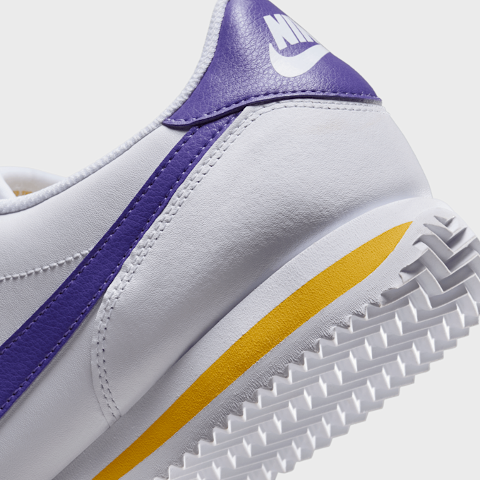 Nike Cortez biały 45000 8