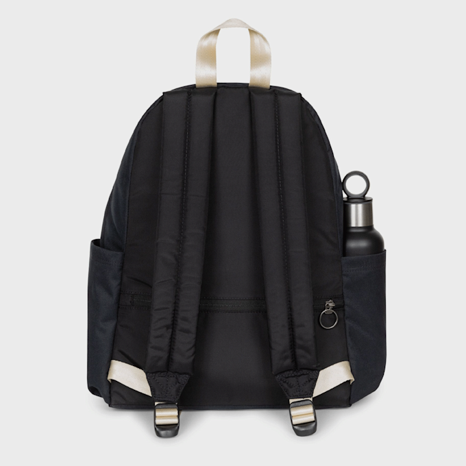 Eastpak Day Pak'r Road To Patches zwart 45277 2