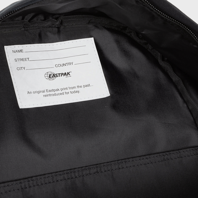 Eastpak Day Pak'r Road To Patches czarny 45277 7